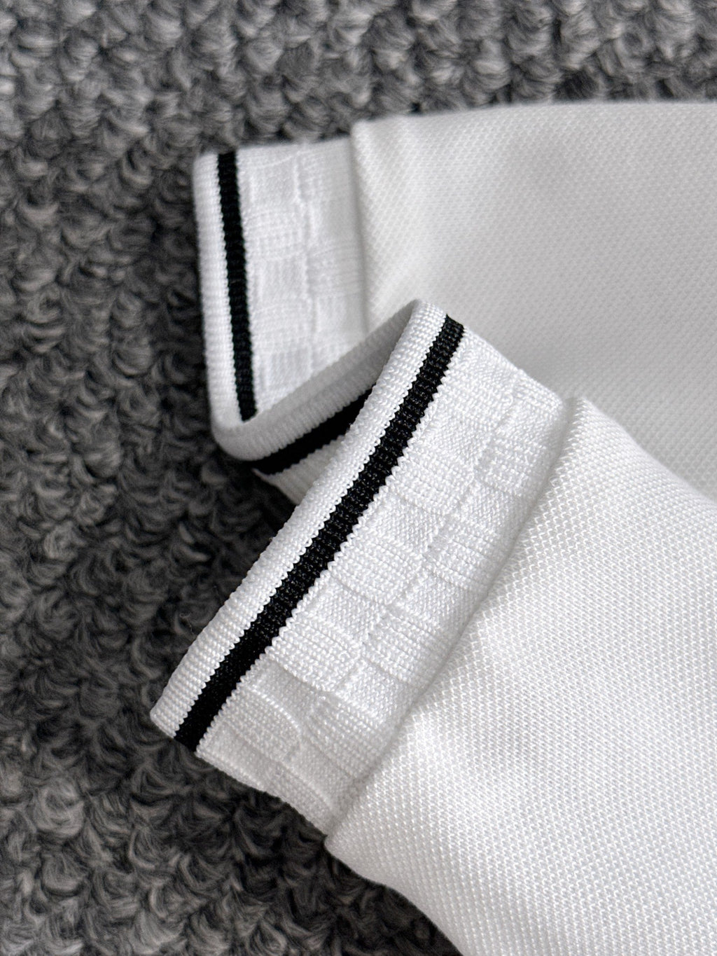 Ralph Lauren Men's Waffle‑Collar Contrast‑Trim Short‑Sleeve Polo Shirt With Black Pony Logo