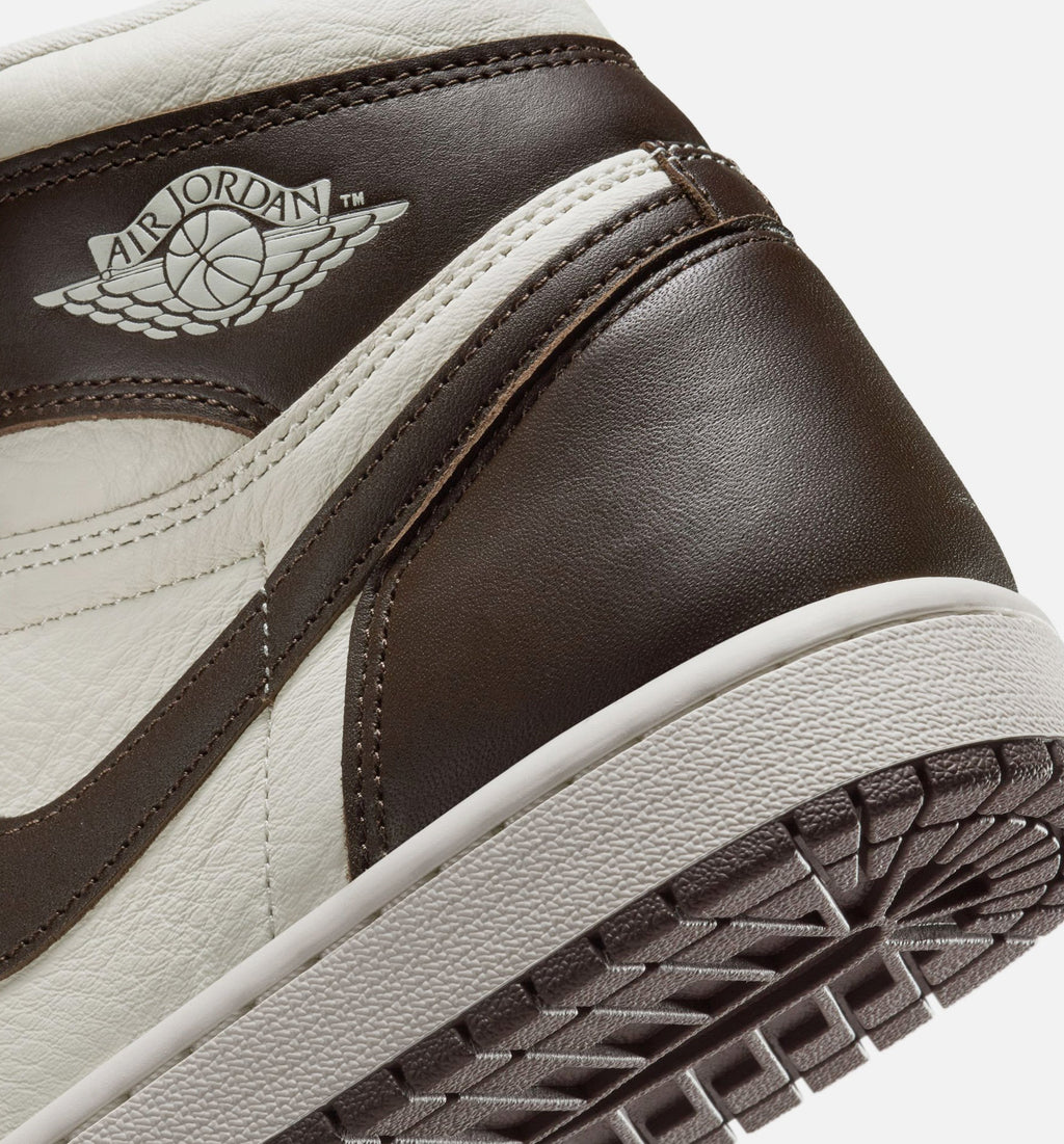 Air Jordan 1 Retro High OG 'Baroque Brown' - Women's Lifestyle Sneaker (Baroque Brown/Light Madder Root/Sail)
