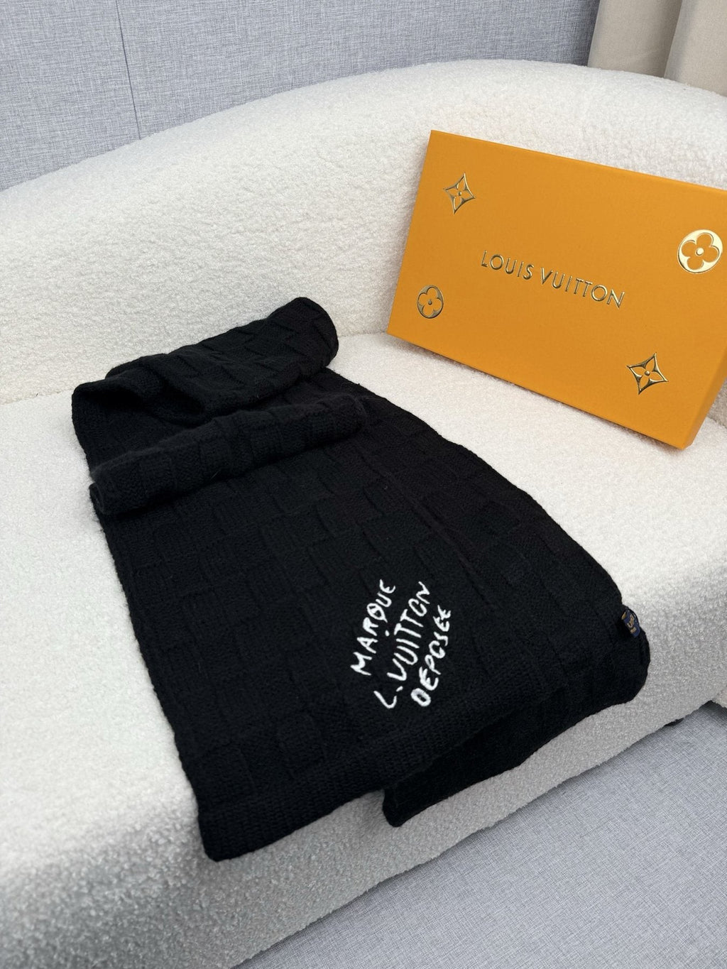 Louis Vuitton Black Knit Scarf