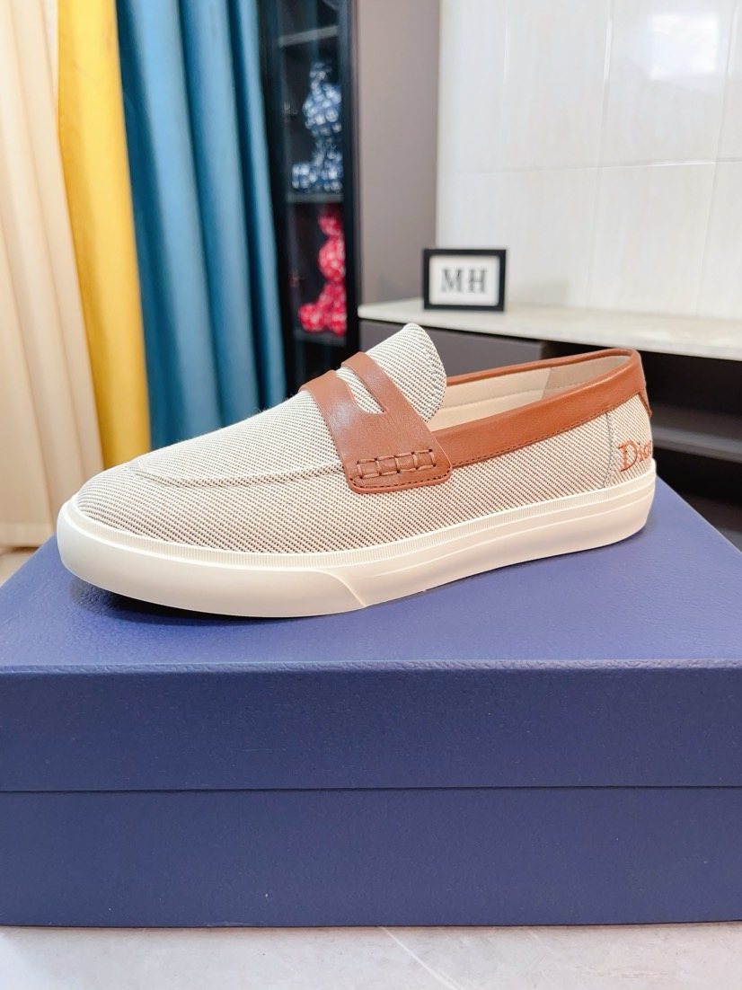 Dior Beige Contrast-Trim Loafers
