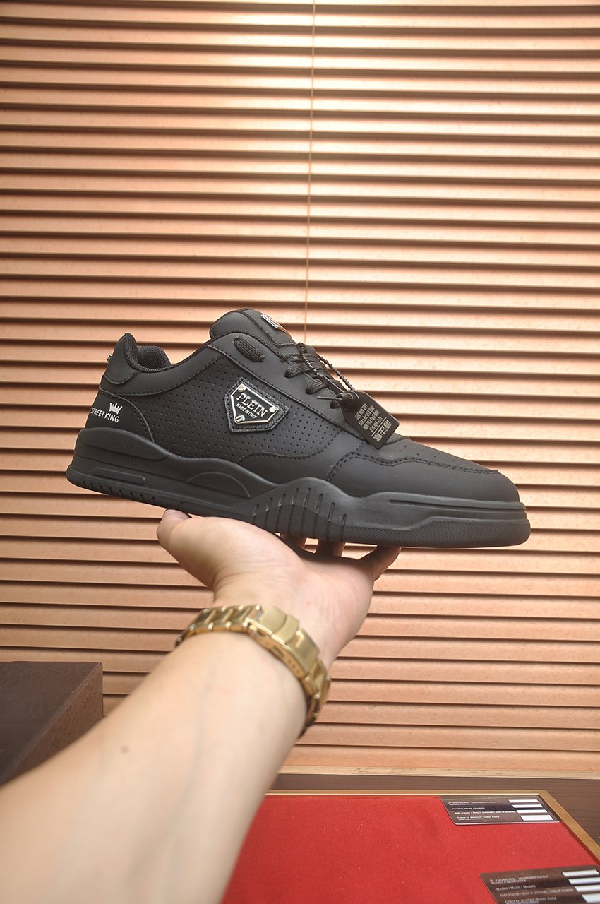 Philipp Plein Paneled Low-Top Sneakers