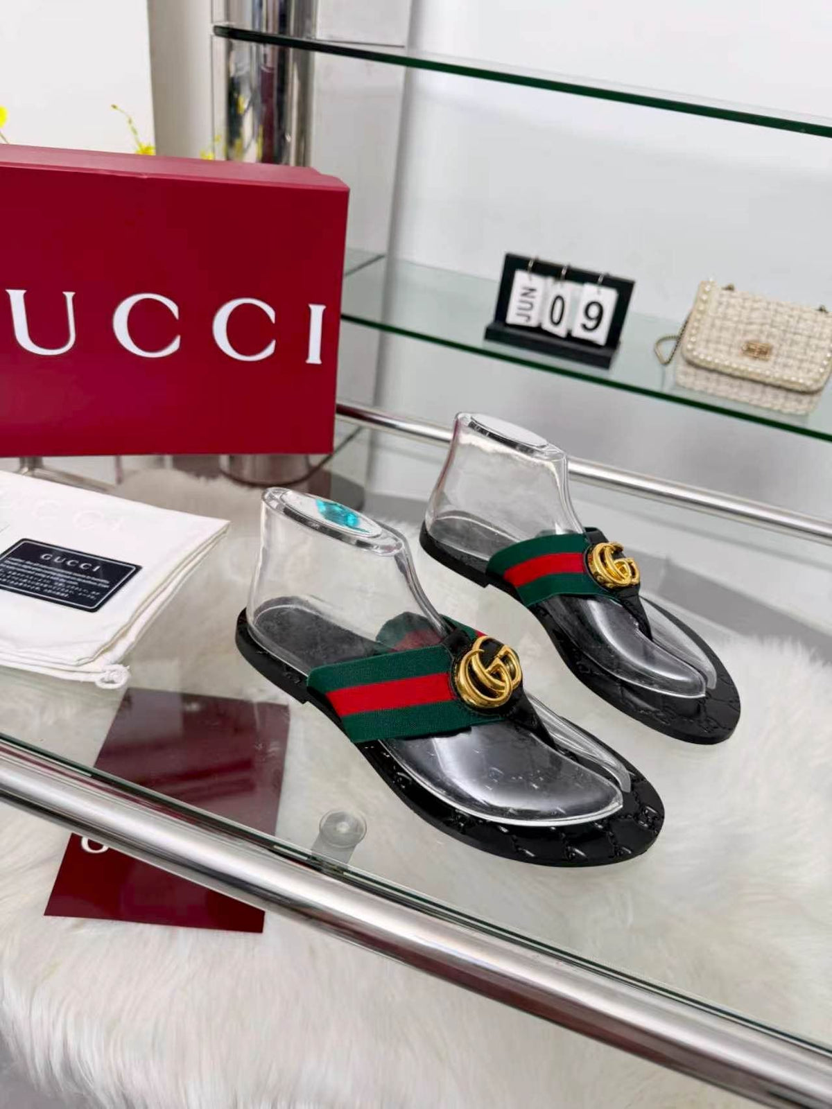 Gucci Green-Red Strap Thong Sandals